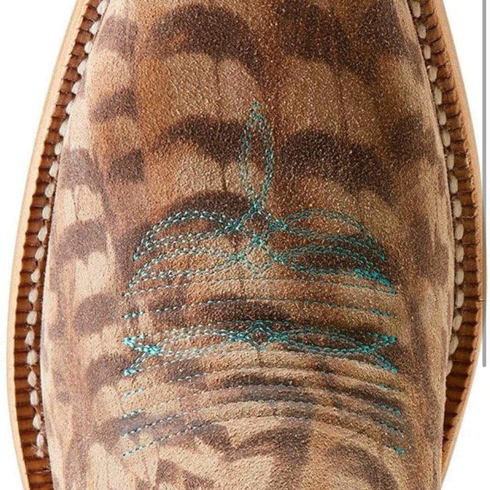 Colorful Women's Cowboy Boots - Picture 2 of 5